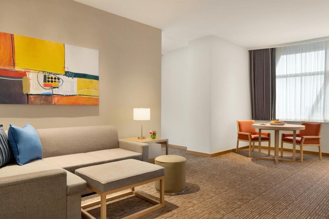 Hyatt Place Beijing Daxing Bagian luar foto